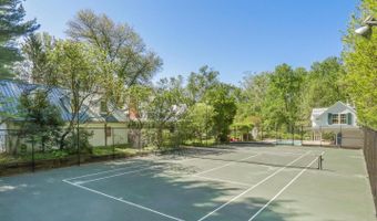 9400 FALLS Rd, Potomac, MD 20854