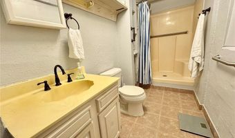 3015 Belle St, Alton, IL 62002