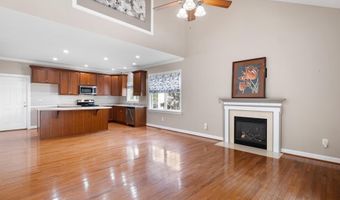 512 BERGENIA Loop, Bear, DE 19701