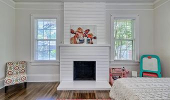 322 Saluda Ave, Batesburg, SC 29006