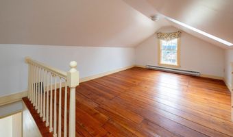 25 S Main St, Belchertown, MA 01007