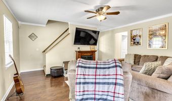 208 Hallock Pl, Abingdon, VA 24210