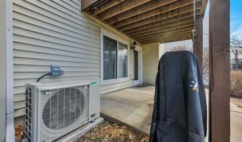 1738 Highview Circle Ct, Ballwin, MO 63021