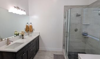 3842 Hidden Valley Dr, Ammon, ID 83406
