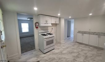 60 E Mc Farlan St Abc D, Andover, NJ 07801