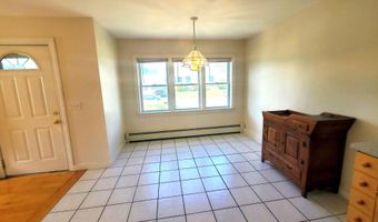 9 Wood St, Bangor, ME 04401