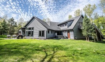 5211 Trading Post Trl S, Afton, MN 55001