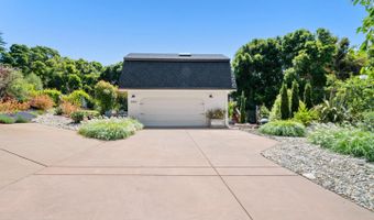 995 Old Farm Ln, Aptos, CA 95003