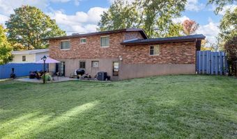 1946 Lone Pine Dr, Arnold, MO 63010