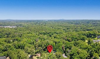 2718 Pine Grove Ct, Austell, GA 30106