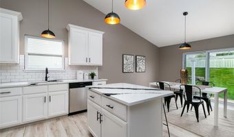 2413 Rosswood Ln, Arnold, MO 63010