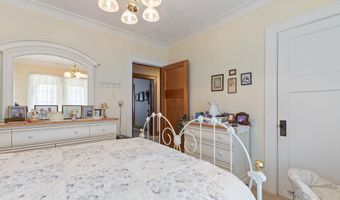 215 W Main St, Bloomfield, IN 47424