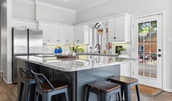 912 Velray Ave, Abernathy, TX 79311