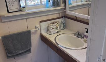 66 High St, Bath, ME 04530