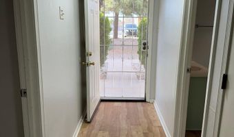 4604 Zuni Rd SE Apt G, Albuquerque, NM 87108
