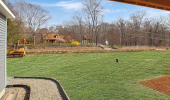 25 South Rd, Bozrah, CT 06334
