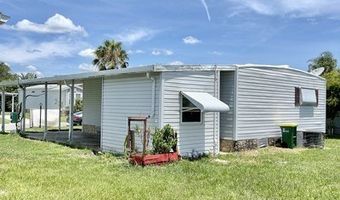 911 Oriole Cir, Barefoot Bay, FL 32976