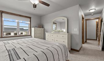 W5553 HOELZEL Way, Appleton, WI 54915