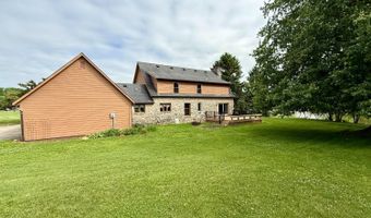 14 Beechwood Ct, Batesville, IN 47006