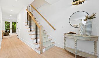 709 N 5th Ave, Ann Arbor, MI 48104