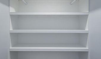 4600 DUKE St 432, Alexandria, VA 22304