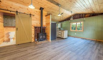 333 Smithfield Rd, Belgrade, ME 04917