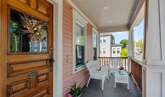 88 Burton St, Bristol, RI 02809