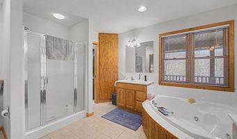 750 Double Springs Dr, Almond, NC 28702