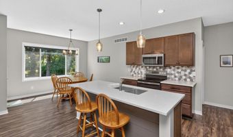 1906 Duff Ave, Ames, IA 50010