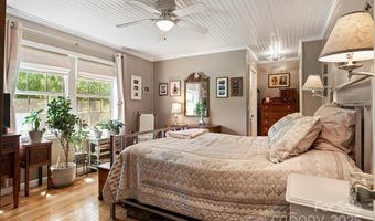 1786 Fork Mountain Rd, Bakersville, NC 28705