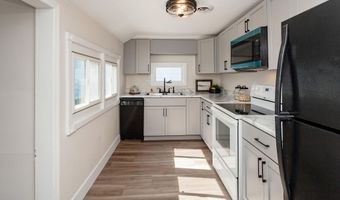 1132 Northwestern Ave, Ames, IA 50010