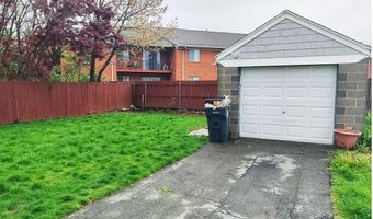 42 Victory St, Cranston, RI 02910