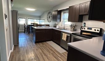 829 S Park Ave, Batesville, IN 47006