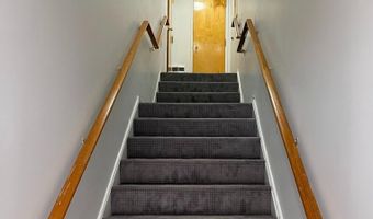 4716 WISCONSIN Ave NW, Washington, DC 20016