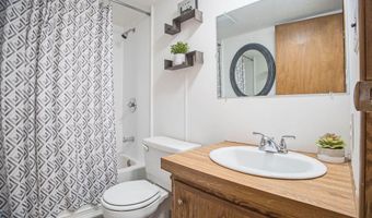 1735 39th St, Allegan, MI 49010