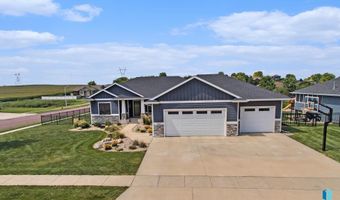 1820 W Thomas Cir, Brandon, SD 57005