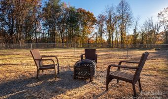 340 Dillingham Cir 1, Asheville, NC 28805