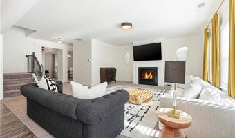 122 Cummings Ct, Ball Ground, GA 30107