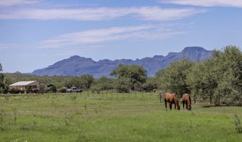 3155 W Elephant Head Rd, Amado, AZ 85645