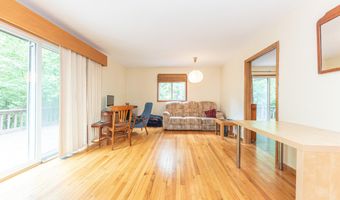 1877 Arlington Blvd, Ann Arbor, MI 48104