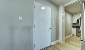 801 N PITT St N #1206, Alexandria, VA 22314