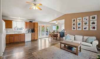 826 E Tamarack Dr, Bayfield, CO 81122