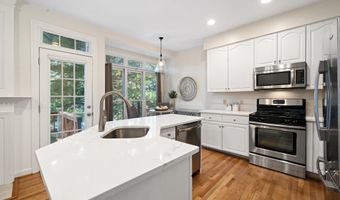 4689 KIRKPATRICK Ln, Alexandria, VA 22311