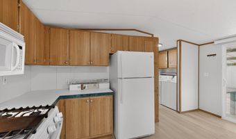 10 Chama Rd, Belen, NM 87002