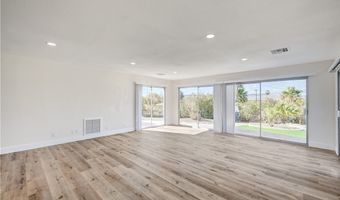 3504 Pioneer Cir, Las Vegas, NV 89107