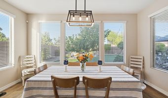 4221 S NEWPORT St, Chandler, AZ 85249
