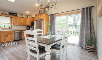 1316 Armstrong Rd NW, Alexandria, MN 56308