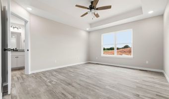 416 Beaver Tail Rd, Ash Grove, MO 65604