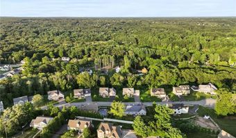 102 Fairhaven Rd, Cumberland, RI 02864