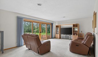 8210 GROVE Ave, Wisconsin Rapids, WI 54494